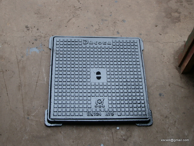 A15 550x550 manhole cover