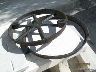 cement filling manhole cover