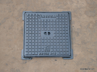 300x300 manhole cover with