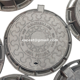 DUCTILE IRON MANHOLE COVER D400 600X810 WITH LOCK