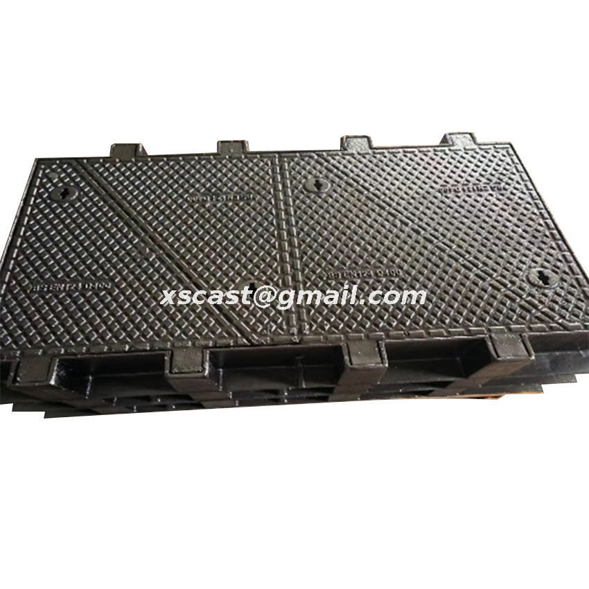 CARRIAGEWAY COVER AND FRAME NO.2- JRC12 ETISALAT AND DU TELECOM MANHOLE COVER